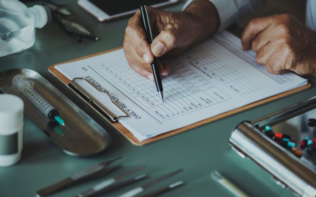 611110-1200x800-medical-credentialing-mistakes-1080x675