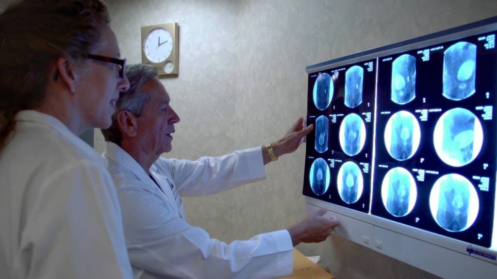 How Do Nephrologists and Urologists Collaborate?
